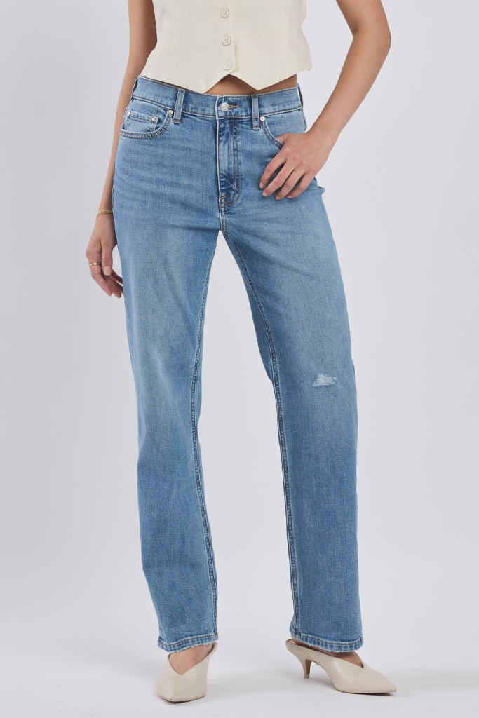 Get A Grip Straight Leg Jeans - Medium Wash