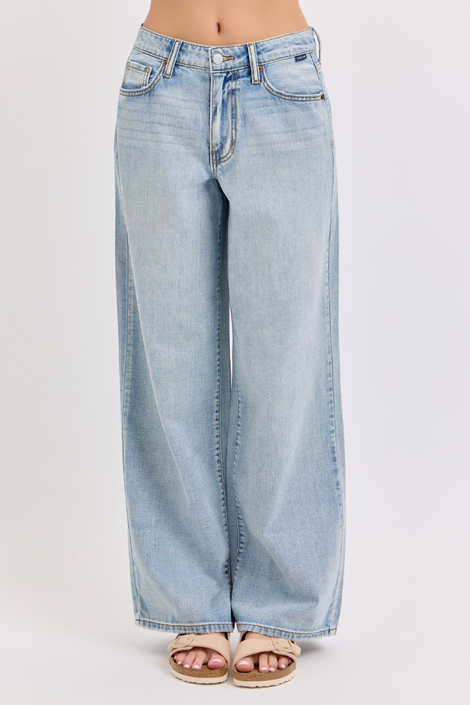 Wild Card Wide Leg Jeans - Light Wash