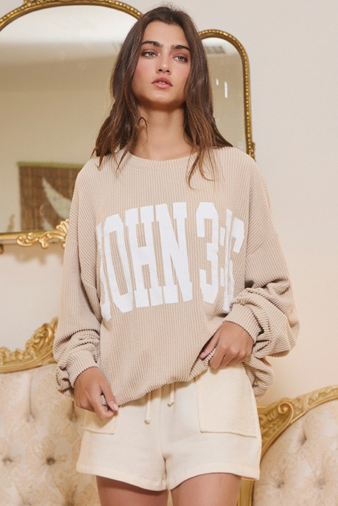 John 3:16 Graphic Sweatshirt - Beige