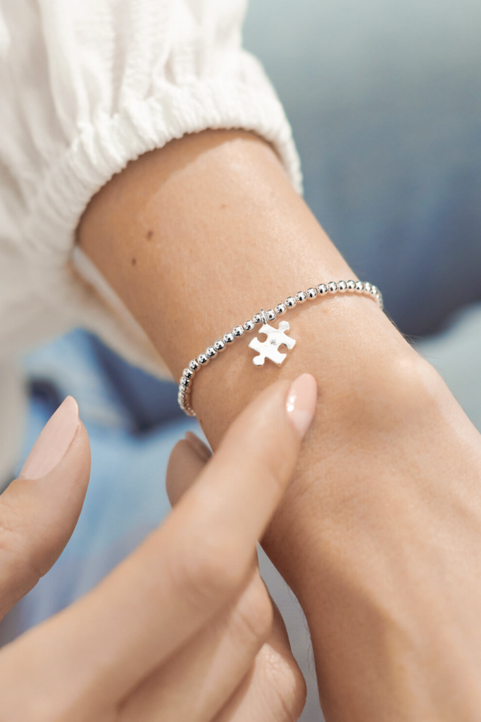 A Little &#039;Love You To Pieces&#039; Bracelet- Silver