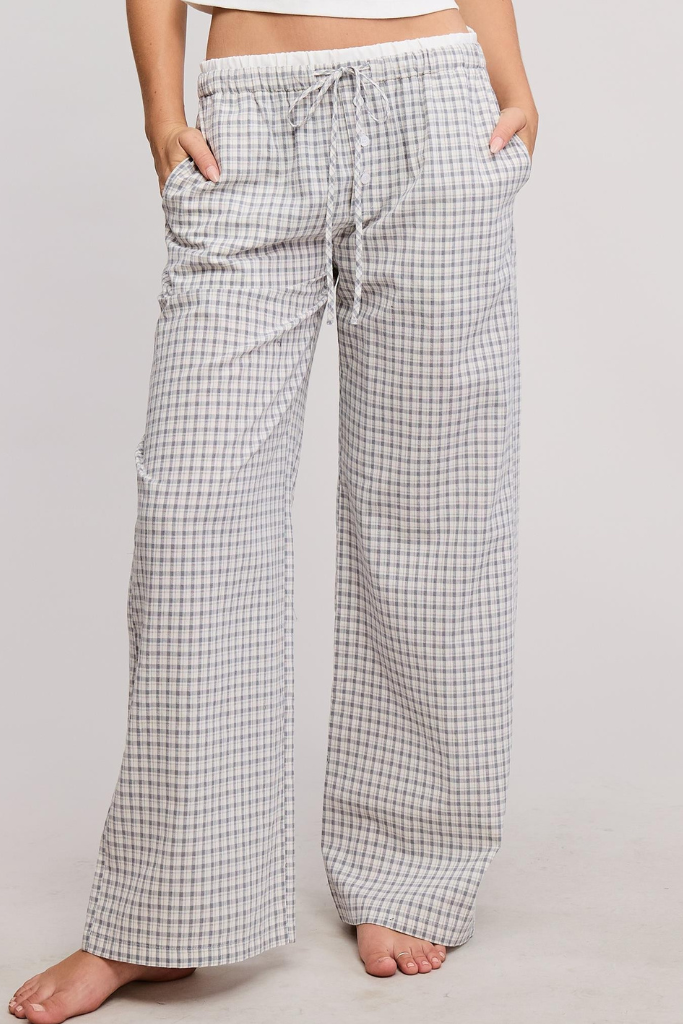 Moving On Up Gingham Pants - Light Grey