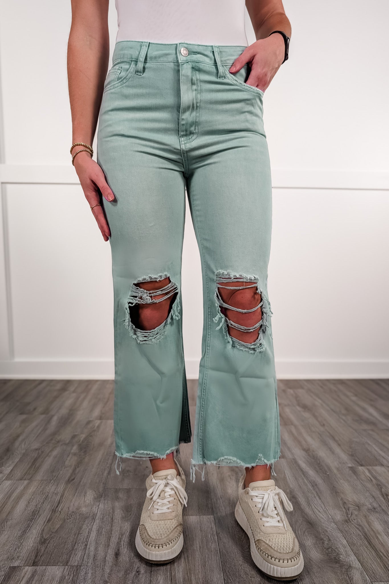 Leah Wide Leg Distressed Jeans- Mint