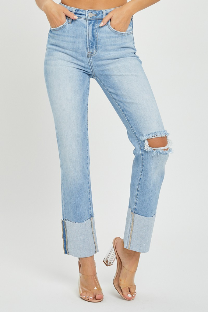 Cheers To This Straight Leg Jeans - Light Wash