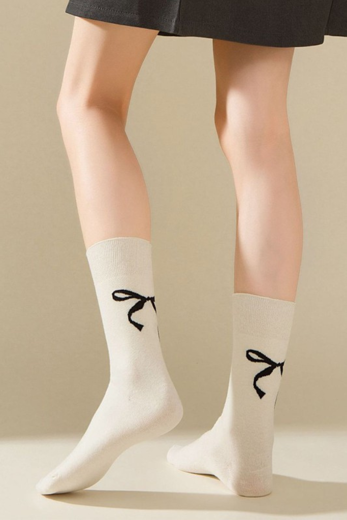 Peak -A- Bow Calf Socks - Off White