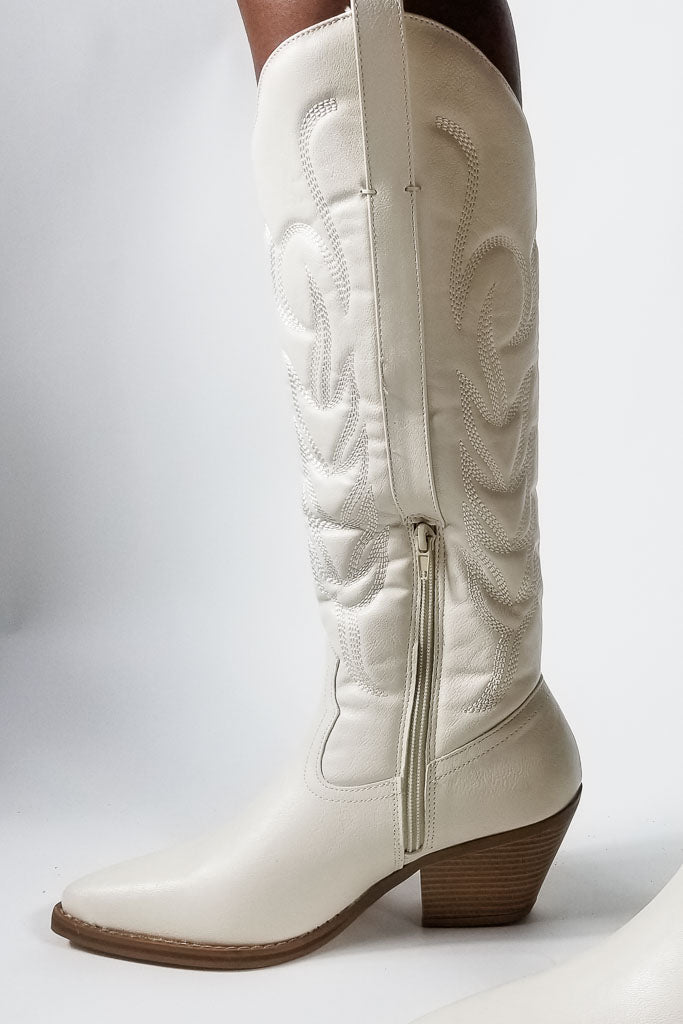 Matisse Dixie Cowgirl Boots - White