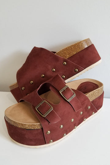 Caril Platform Sandals- Brown