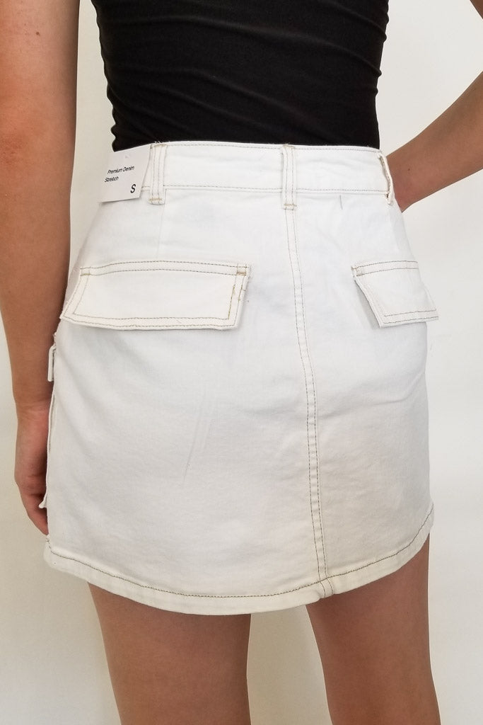 Zeze Cargo Denim Skirt - White