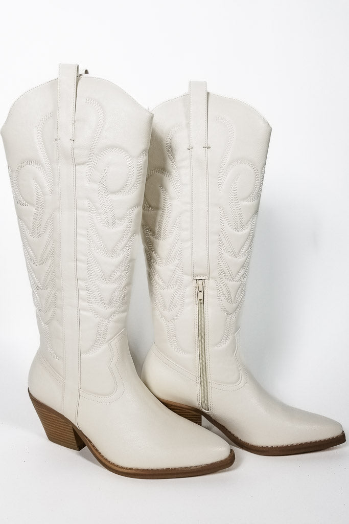 Matisse Dixie Cowgirl Boots - White