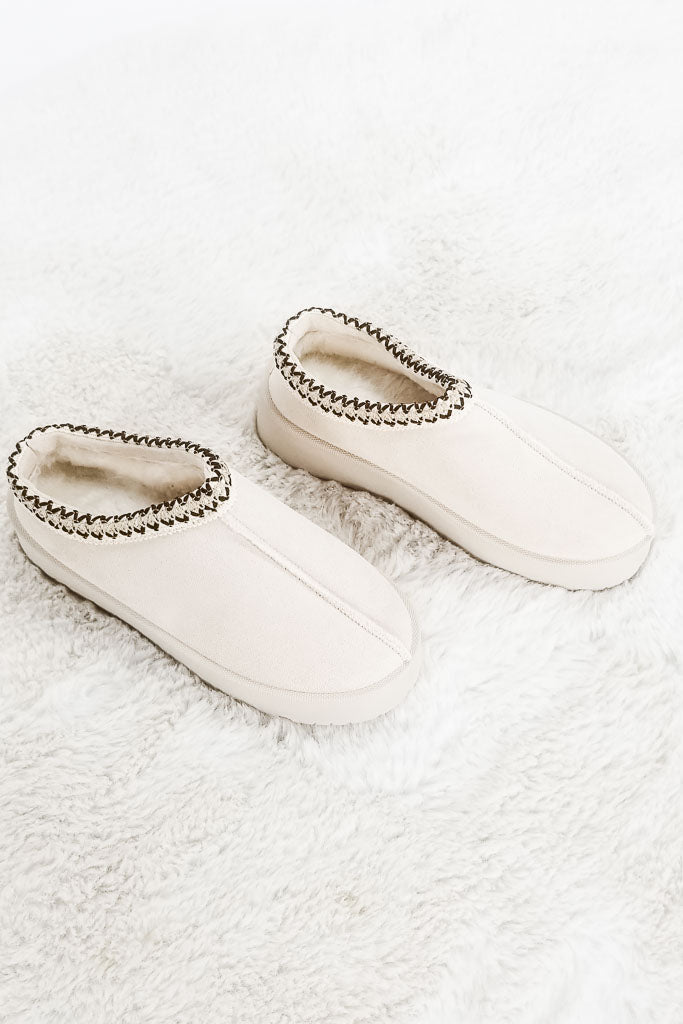 Cozy Chloe Platform Slippers - Beige