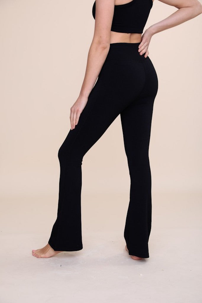 Spotted You Ribbed Flare Leggings- Black